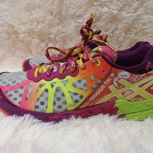 Asics Gel Noosa Tri 9 Multi-Color Running Shoes